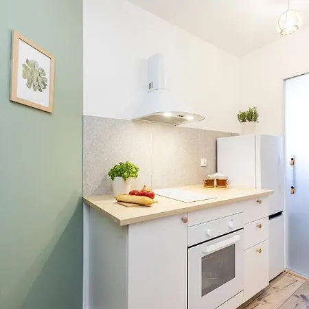 Апартаменты Sunbeam Srodmiescie