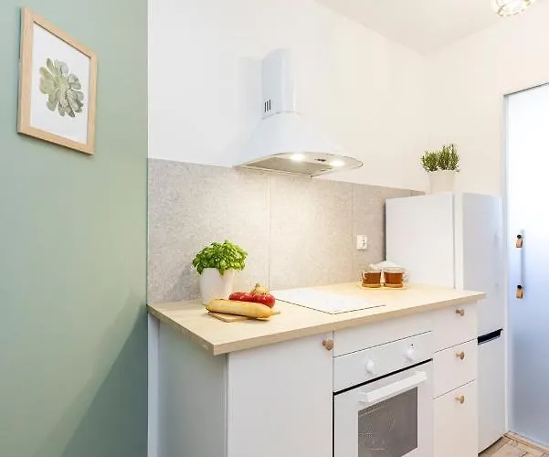 Apartment Sunbeam Srodmiescie